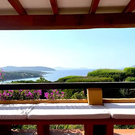 Farfalle Giardino E Favolosa Vista Mare * Capo Coda Cavallo