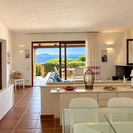 Farfalle Giardino E Favolosa Vista Mare * Capo Coda Cavallo