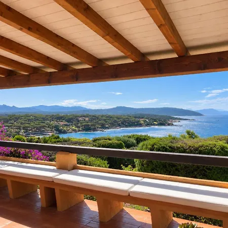 Farfalle Giardino E Favolosa Vista Mare Villa Capo Coda Cavallo